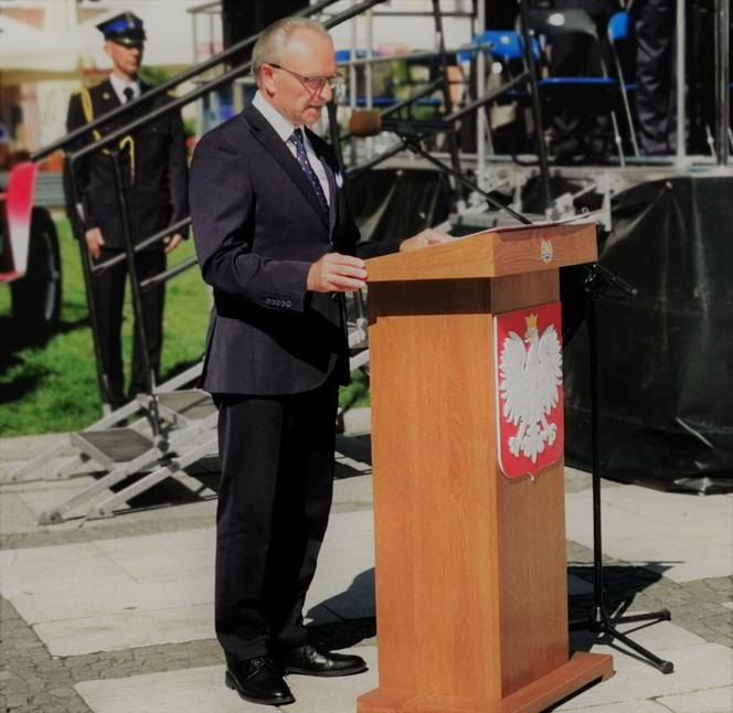 Uroczystość nadania sztandaru Komendzie Miejskiej Państwowej Straży Pożarnej w Kaliszu