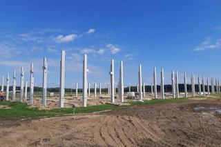 Nowy park handlowy w Olsztynie pnie się w górę. Znamy termin otwarcia! [ZDJĘCIA]