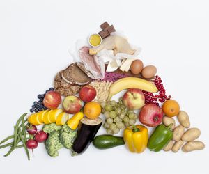 Nowa piramida zdrowego żywienia: 10 zasad, które warto znać