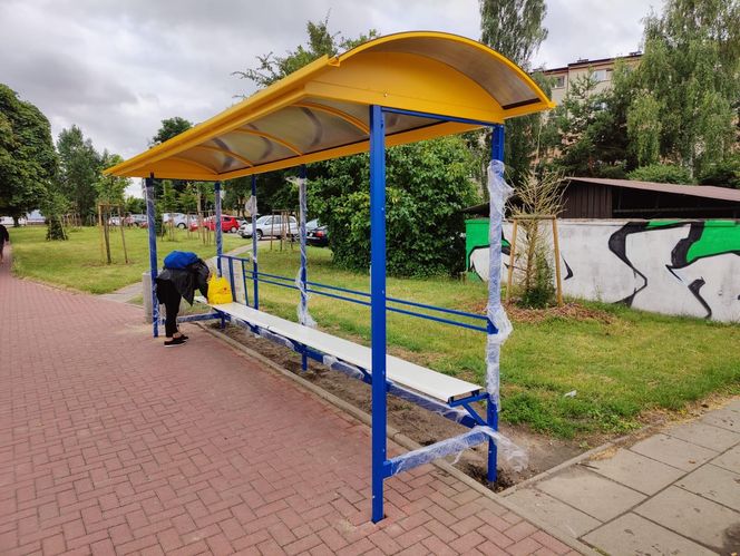 W Siedlcach powstanie łącznie 18 nowych wiat autobusowych