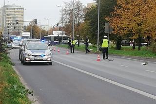 Poważny wypadek na Rondzie Skrzetuskim w Bydgoszczy. Samochód zderzył się z motoambulansem!