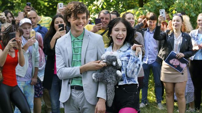 Barwy szczęścia, odcinek 2167. Madzia (Natalia Sierzputowska), Kacper (Jakub Szlachetka)