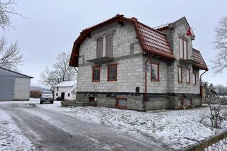 Rodzinny koszmar we wsi Spytajny. Jan udusił Halinę, a potem popełnił samobójstwo?!