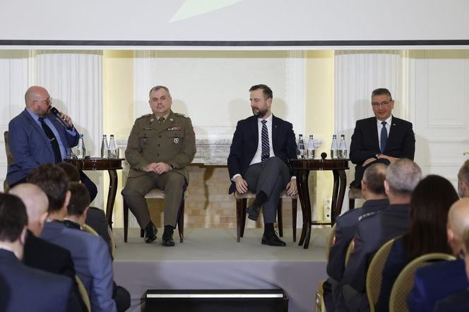 Gen. Wiesław Kukuła na konferencji „Przyszłość Sił Powietrznych RP” Portalu Obronnego