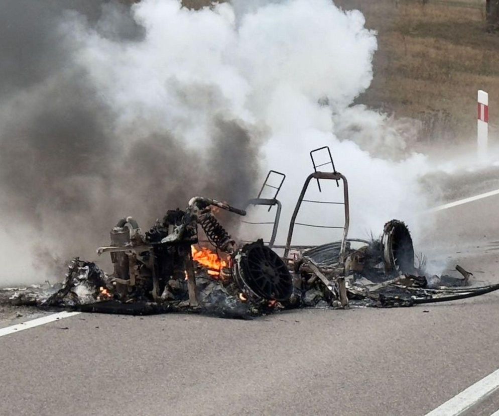 Auto nagle stanęło w płomieniach. Mężczyzna uciekł w ostatniej chwili 