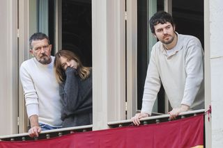 Stella Banderas z ojcem i mężem