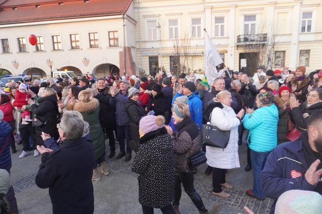 33. Finał WOŚP w Kielcach. Polonez w Rynku