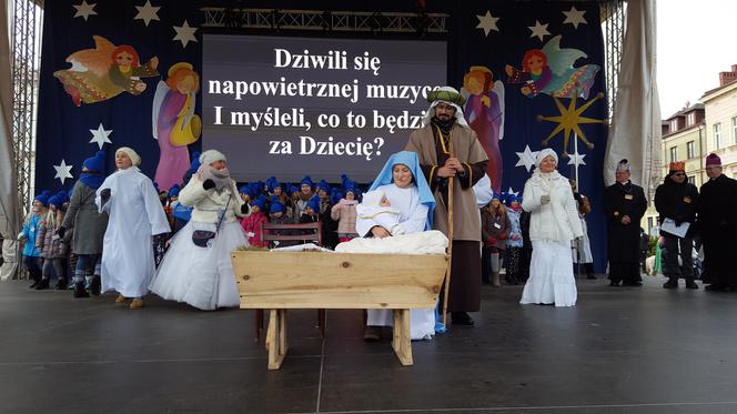 RZESZÓW: Kacper, Melchior i Baltazar! Trzej Królowie przeszli wczoraj ulicami miasta! 