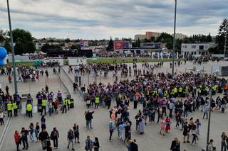 Zobacz, jaką strefę zorganizowano wokół stadionu, przed koncertem Dawida Podsiadło