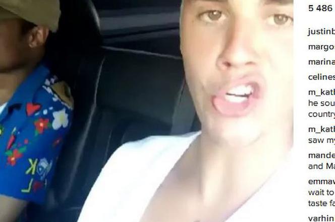 Justin Bieber parodiuje Miley Cyrus