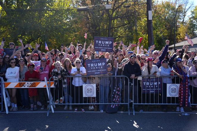 Donald Trump smażył frytki w McDonaldzie. "Zrobiłem to, bo Kamala Harris kłamie"