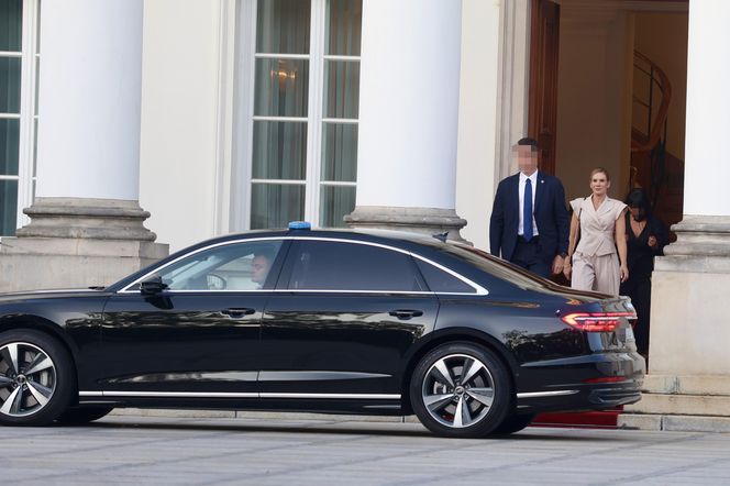 Rodzina Nawrockich przyłapana pod Belwederem! Gdzie pojechali? 