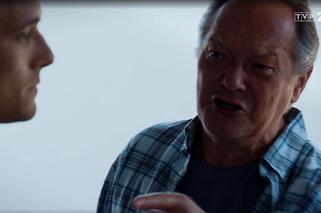 M jak miłość, odcinek 1477: Olewicz (Tomasz Dedek), Olek (Maurycy Popiel)