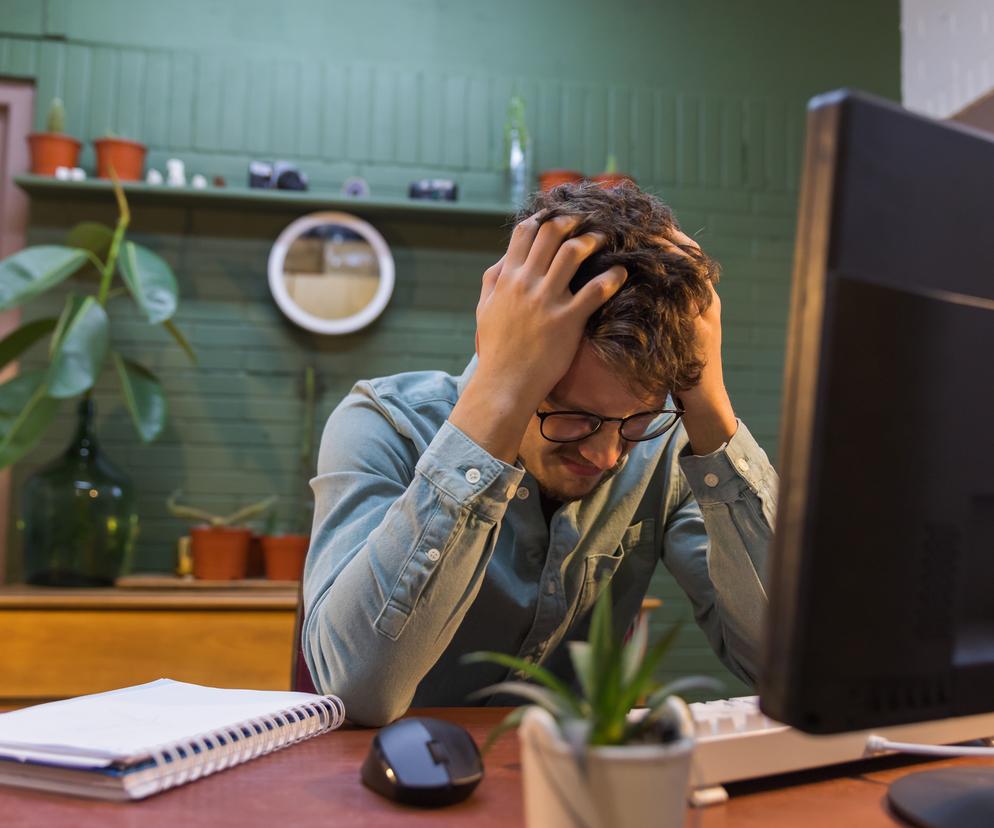 12 faz wypalenia zawodowego. Jesteś w którejś z nich? 