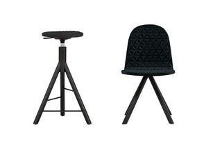 Czarne krzesła Mannequin Iker