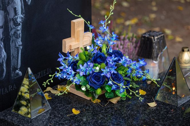 Tak wygląda grób Macieja Krakowiana przez 1 listopada