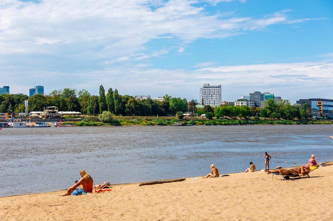 Plażówka Saska, czyli plaża na Saskiej Kępie – wypoczynek nad Wisłą