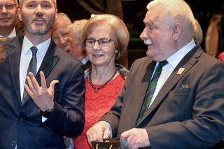 Wałęsa z żoną sponsorowali synowi wybory