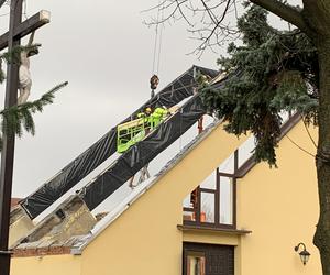 Montaż dachu kościoła w Sosnowcu Zagórzu