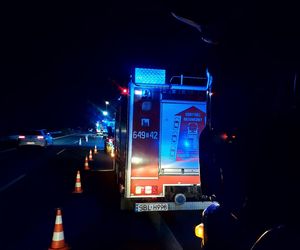 Wypadek na S1 w Katowicach. Samochód wypadł z drogi i stanął w płomieniach!