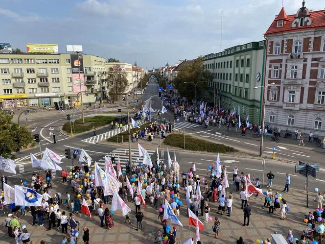 13. Marsz dla Życia i Rodziny zgromadził tłumy na ulicach Białegostoku [ZDJĘCIA]