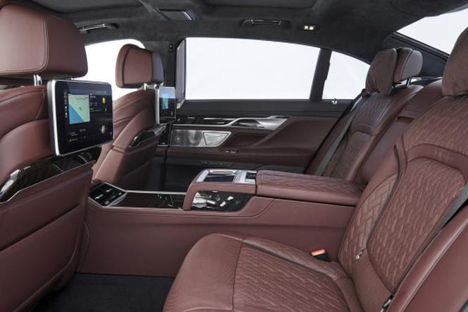 BMW serii 7 G12