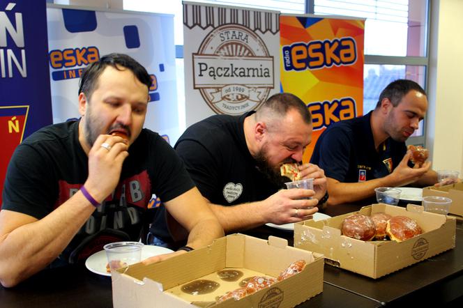 Mistrzostwa w jedzeniu pączków w Szczecinie