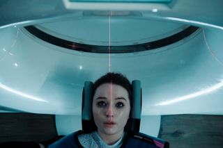 W roli głównej Kaitlyn Dever, premiera 9 lutego w Netflixie.