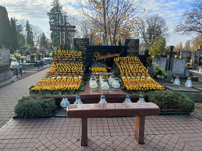 Grób Heleny Skrzydlewskiej na Wszystkich Świętych