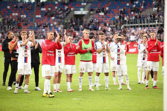 Górnik Zabrze remisuje z Koroną Kielce. Ratunek nadszedł w ostatnich minutach. Wielkie emocje na trybunach