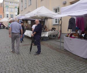 Dni Olsztyna 2025. Dziesiątki wystawców i setki olsztynian na Jarmarku Jakubowym