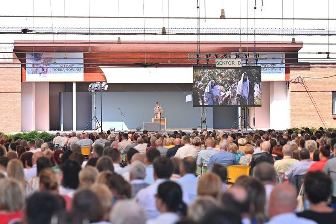 Kongres Świadków Jehowy w Krakowie. Wydarzenie odbędzie się w dniach od 8 do 10 sierpnia 2025 roku w TAURON Arenie Kraków