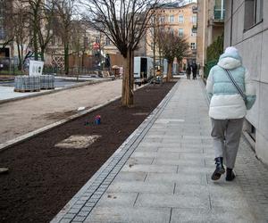 Plac Komuny Paryskiej w budowie. Kiedy spodziewany koniec prac?