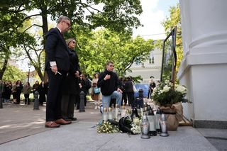 Upamiętnienie brutalnie zaatakowanej pracowniczki UW (8.05.2025)