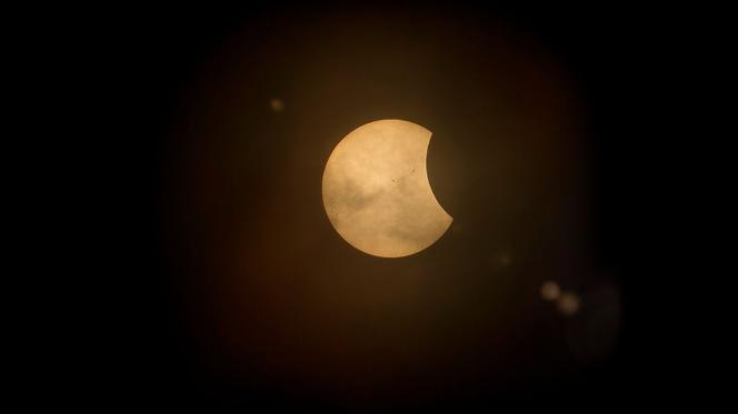 Zaćmienie księżyca w listopadzie 2020! Jak, kiedy i o której oglądać zjawisko? 