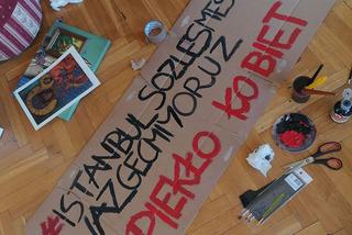 Polskie kobiety wspierają mieszkanki Turcji. Trwa protest przed turecką ambasadą 