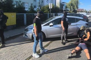 Wspólna akcja policjantów i strażników granicznych. Ukryte laboratorium pod Bydgoszczą zlikwidowane