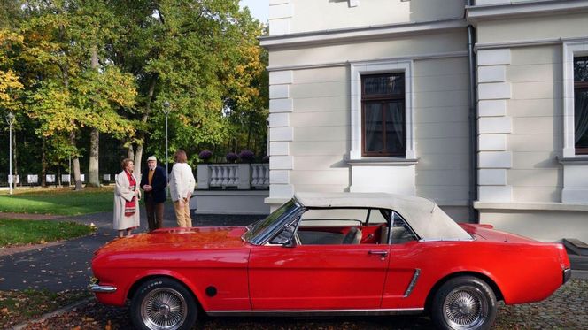 	Barwy szczęścia odc. 3162. Józefina Rawiczowa (Elżbieta Jarosik), Andrzej Zastoja-Modelski (Leon Charewicz)