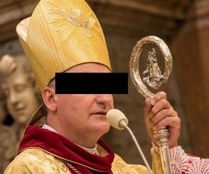 Szok! Biskup Andrzej J. usłyszał zarzuty tuszowania pedofilii. Ruszyło kolejne śledztwo