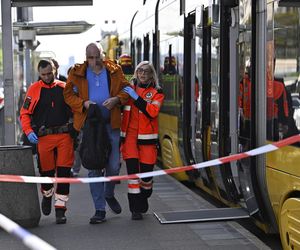  Zderzenie tramwajów w centrum Warszawy. 13 osób rannych, ruch tramwajowy wstrzymany