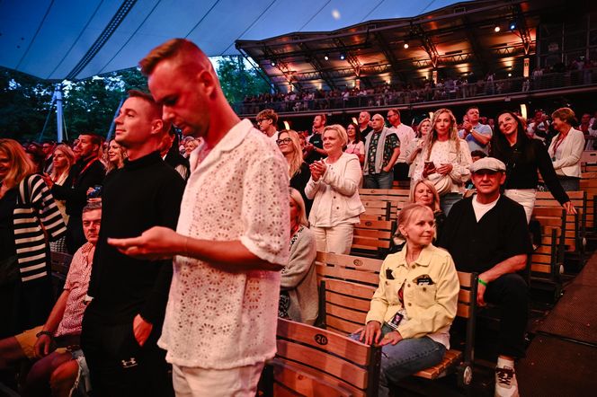 Trwa Top of The Top Sopot Festival 2025. Mamy dużo zdjęć z Opery Leśnej.