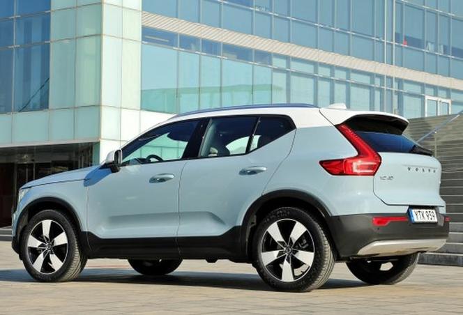 Volvo XC40 D4 Momentum
