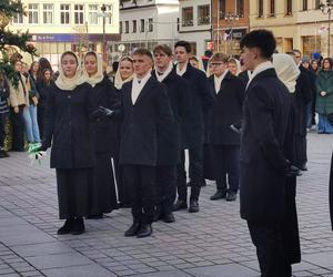 Polonez na żywieckim rynku