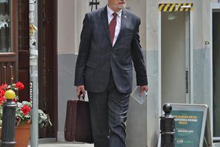 Chodzi bo nie może jeździć