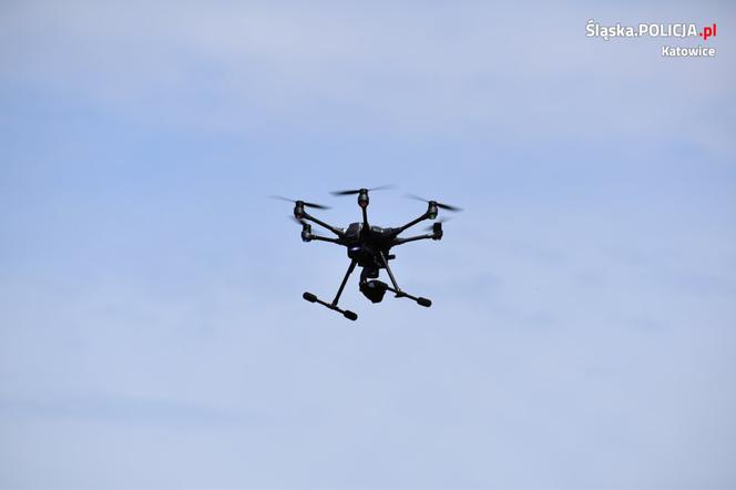 Parki w Śląskiem otwarte! Nad głowami mieszkańców będą latać drony