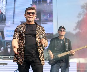 Śląska Scena Letnia na promenadzie przy Stadionie Śląskim w Chorzowie