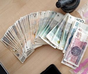 Pigułki gwałtu miała trafić na ulice Warszawy. Zatrzymano dwóch mężczyzn