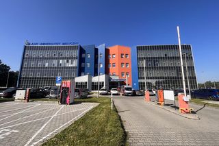 Kierunek lekarski w Bielsku-Białej z akredytacją. Co to oznacza dla studentów?