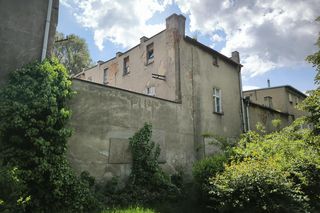 Kamienica przy Dąbrowskiego 