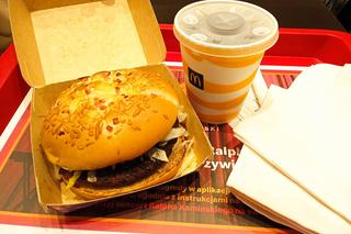 Burger Drwala w McDonald's 2022. Cena zwala z nóg. Ile kosztuje Burger Drwala? 
